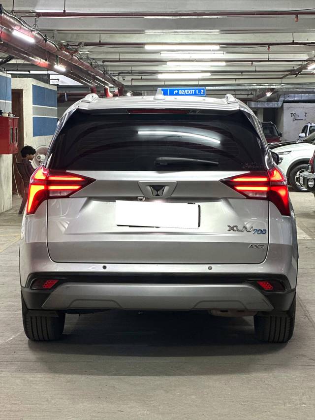https://images10.gaadi.com/usedcar_image/4547885/original/processed_a12c08fd2dcde252f7e8f0251253d4c7.jpg?imwidth=6401