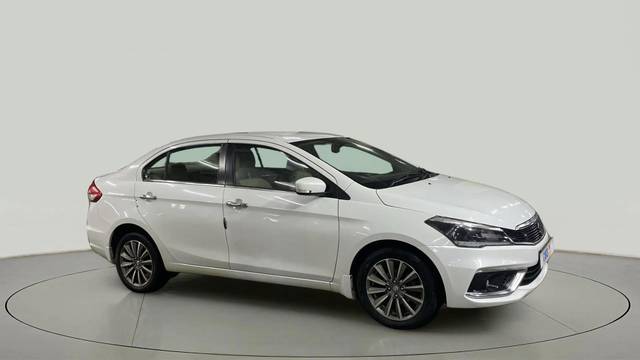 https://images10.gaadi.com/usedcar_image/4547889/original/b746e32ca6a6903f7cb136a29a3bdacf.jpg?imwidth=6400