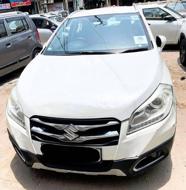 https://images10.gaadi.com/usedcar_image/4547894/original/processed_f97e38f5-68fa-4ff3-bbd8-13a1f9066d7c.jpg?imwidth=6401