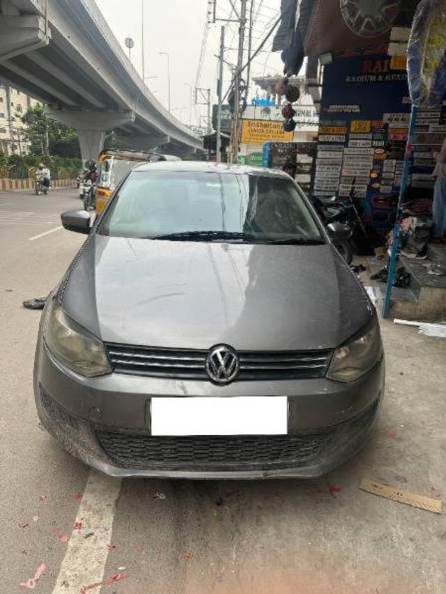https://images10.gaadi.com/usedcar_image/4547951/original/processed_59442eca-b55e-402b-a0fb-f96b2c428aa9.jpg?imwidth=6400