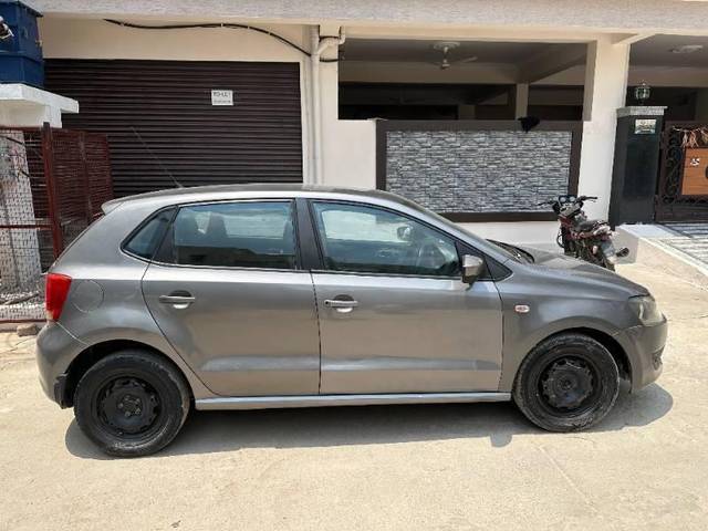https://images10.gaadi.com/usedcar_image/4547951/original/processed_7864a965-efef-4dd1-ba17-01f62b913073.jpg?imwidth=6401
