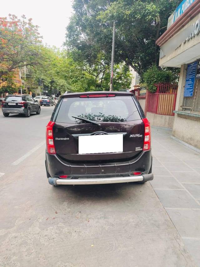 https://images10.gaadi.com/usedcar_image/4547960/original/processed_000ff4c493e881b93693308d1f1fa7e8.jpg?imwidth=6401
