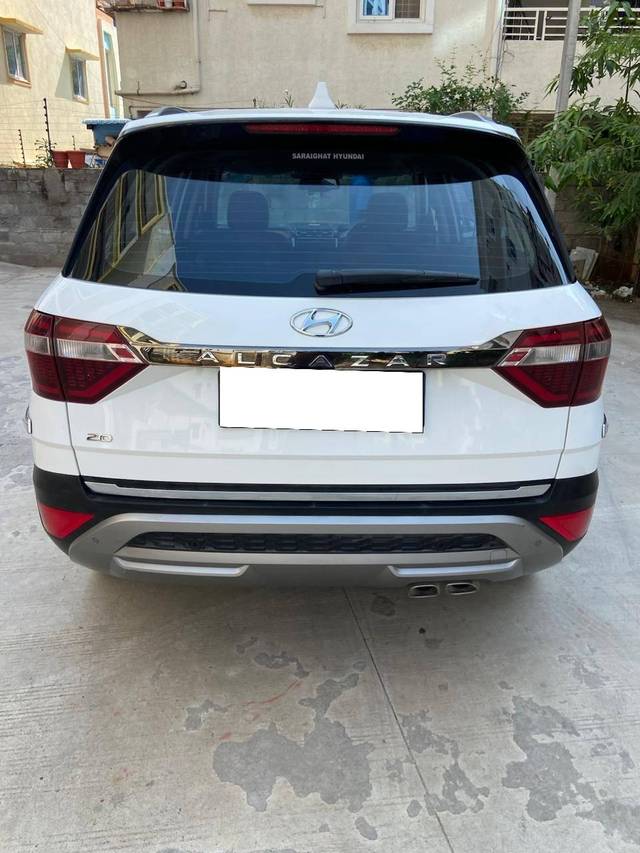 https://images10.gaadi.com/usedcar_image/4548035/original/processed_22e2d03f-1dd1-47fa-ac5e-4ccd13f6586d.jpeg?imwidth=6400