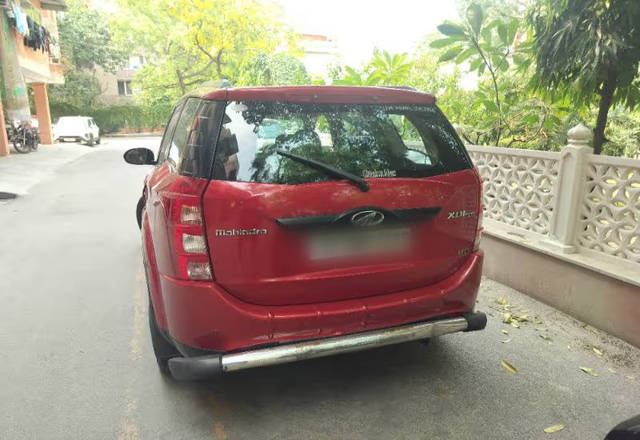 https://images10.gaadi.com/usedcar_image/4548056/original/1ed92d80-2af4-42f8-a05a-13e92a8225c2.?imwidth=6400