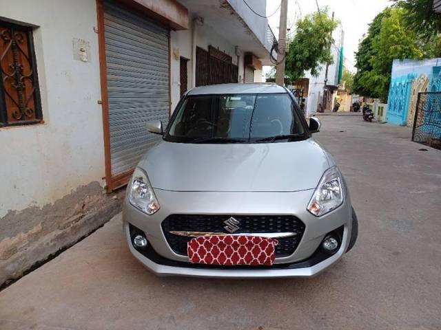 https://images10.gaadi.com/usedcar_image/4548095/original/processed_1062040e-cb7b-43c2-ac1d-4acceee214a1.jpg?imwidth=6400
