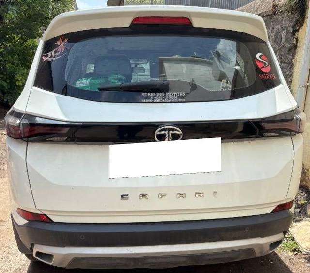 https://images10.gaadi.com/usedcar_image/4548099/original/processed_8476b83b-7733-4517-a5bf-8996562d7a77.jpeg?imwidth=6401