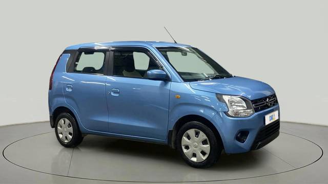 https://images10.gaadi.com/usedcar_image/4548100/original/e6dc278ab3a2bec1c18b27a2ae71db9d.jpg?imwidth=6400