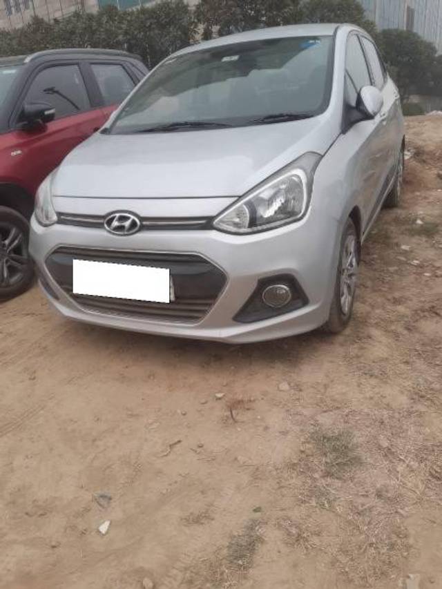 https://images10.gaadi.com/usedcar_image/4548165/original/processed_7aa85750-9062-43ae-9b38-d32b50873d74.jpg?imwidth=6400