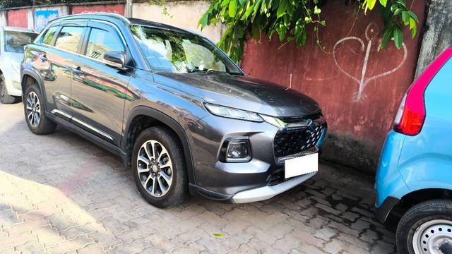 https://images10.gaadi.com/usedcar_image/4548182/original/processed_432e2a35-ff3d-496c-a2b2-3926c23a508d.jpg?imwidth=6400