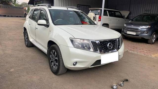 https://images10.gaadi.com/usedcar_image/4548198/original/processed_processed_aa360594-43e1-43de-80a2-818e62e56fea.jpg?imwidth=6400