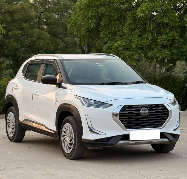 https://images10.gaadi.com/usedcar_image/4548199/original/processed_7323e6e676f080e0cdfa1958889724c5.jpg?imwidth=6400