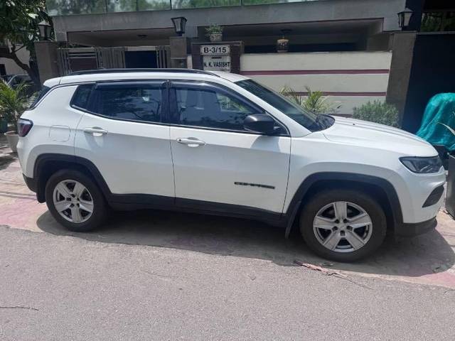 https://images10.gaadi.com/usedcar_image/4548227/original/processed_6ba312d0-710f-4b69-a8ca-2c6e8e6f59bf.jpeg?imwidth=6401