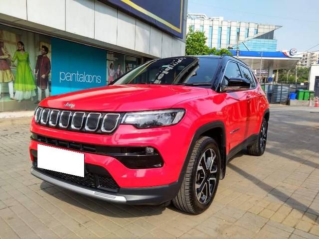 https://images10.gaadi.com/usedcar_image/4548249/original/processed_17355097-62d9-46bd-b602-37aed49d8e0e.jpeg?imwidth=6400