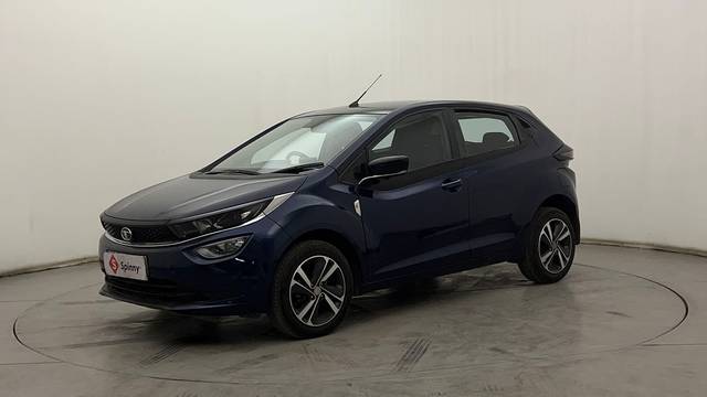 https://images10.gaadi.com/usedcar_image/4548260/original/976c3a14a80a2b05510c5c42bee604fb.JPG?imwidth=6400