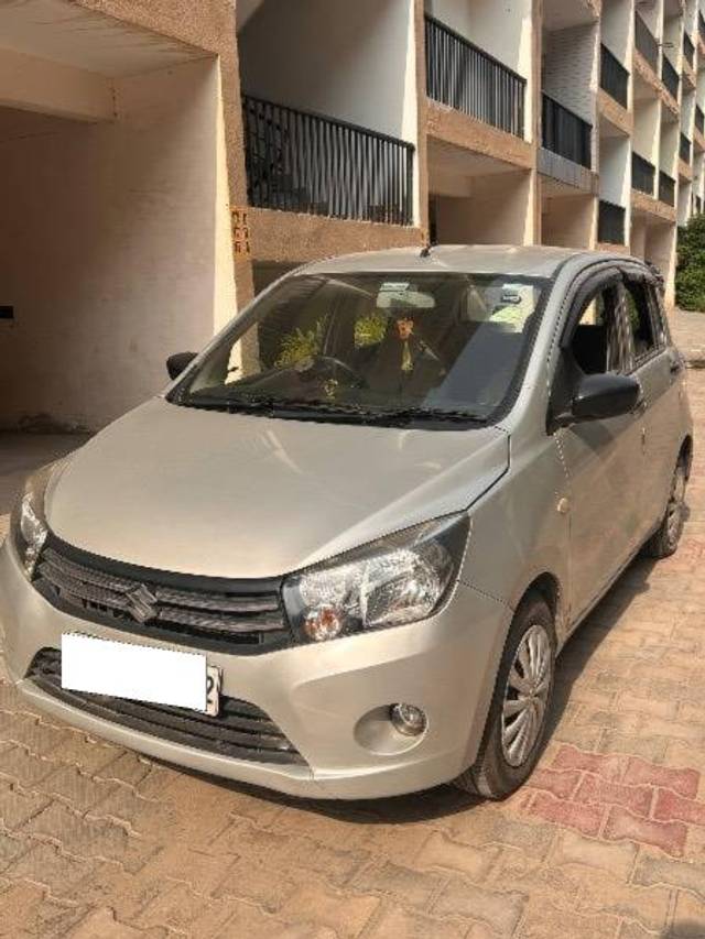 https://images10.gaadi.com/usedcar_image/4548274/original/processed_8625e796-45fe-4ce8-86cb-f6e7831d72e9.jpeg?imwidth=6400