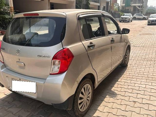 https://images10.gaadi.com/usedcar_image/4548274/original/processed_d4408c70-5c46-4238-acda-d8ac0a95c53c.jpeg?imwidth=6401