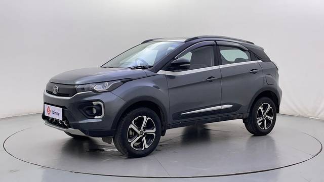 https://images10.gaadi.com/usedcar_image/4548338/original/b764ac2797f44a8754d72c9e32c6df99.JPG?imwidth=6400