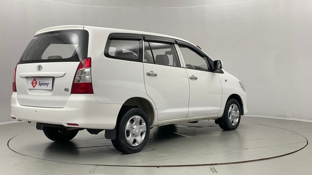 Second-hand 2012 Toyota Innova 2.5 GX 8 STR for sale in Jaipur-3