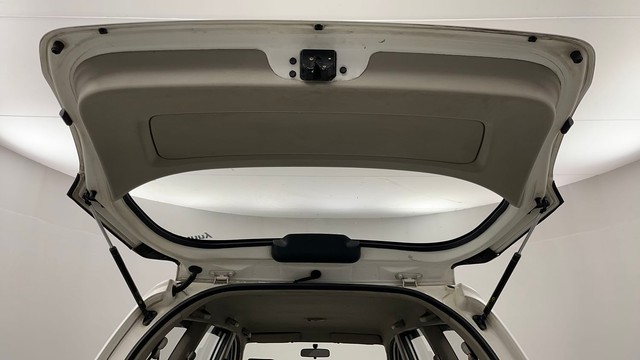 Second-hand 2012 Toyota Innova 2.5 GX 8 STR for sale in Jaipur-30