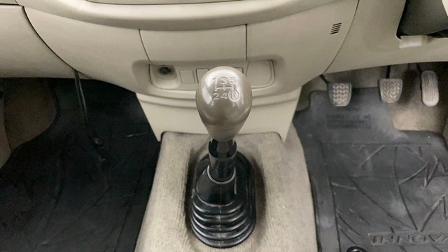 Second-hand 2012 Toyota Innova 2.5 GX 8 STR for sale in Jaipur-12