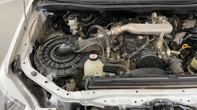 Second-hand 2012 Toyota Innova 2.5 GX 8 STR for sale in Jaipur-34