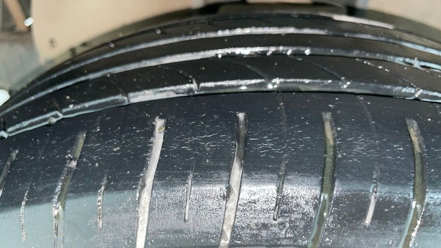 Second-hand 2012 Toyota Innova 2.5 GX 8 STR for sale in Jaipur-26