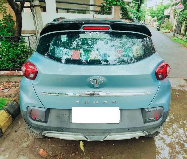 https://images10.gaadi.com/usedcar_image/4548402/original/processed_d6a48caa-bc8c-4b85-90fb-bd59d9a41be2.jpg?imwidth=6402