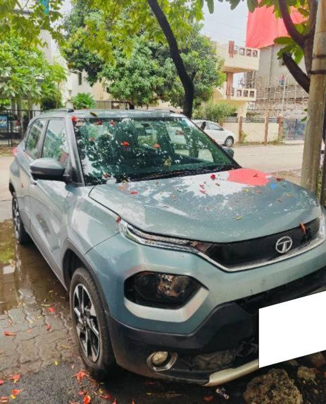 https://images10.gaadi.com/usedcar_image/4548402/original/processed_d90be880-c518-48a1-b7ab-bc89b150b8e1.jpg?imwidth=6400