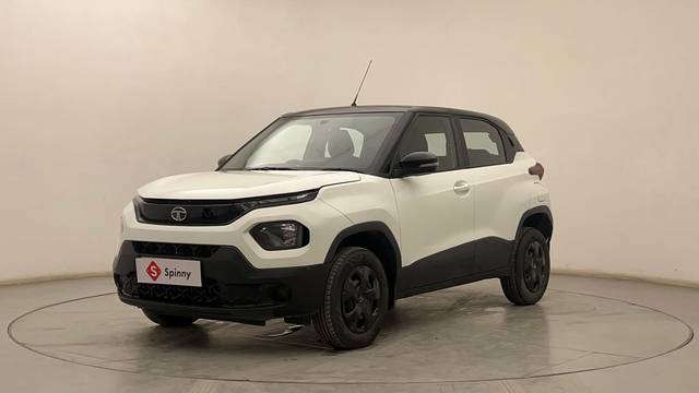 https://images10.gaadi.com/usedcar_image/4548420/original/b05df2be876ac2b6176238813c026081.JPG?imwidth=6400