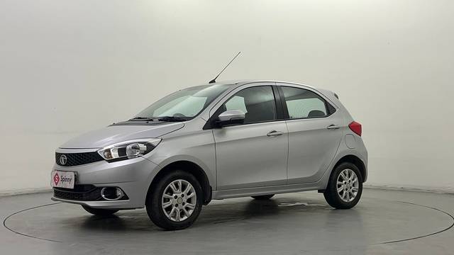 https://images10.gaadi.com/usedcar_image/4548464/original/e0d769bbbafa979c74fa3f04f8e72ef5.JPG?imwidth=6400