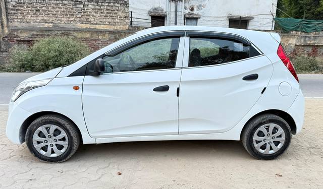 https://images10.gaadi.com/usedcar_image/4548489/original/f8cea726-0a91-45db-99cf-2f2b7af160dc.jpg?imwidth=6402