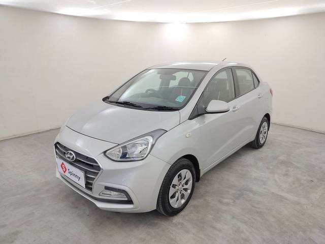 https://images10.gaadi.com/usedcar_image/4548517/original/47040d6c18c5b1896dcd6b4e8b6c7e05.jpg?imwidth=6400