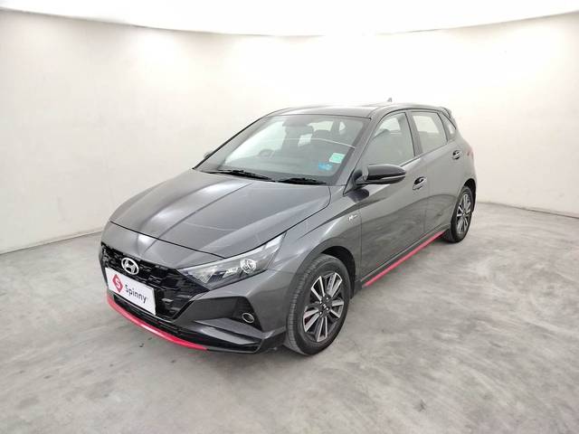 https://images10.gaadi.com/usedcar_image/4548522/original/5b57f1f84a5e3dfa4bc49a0ff71d150a.jpg?imwidth=6400