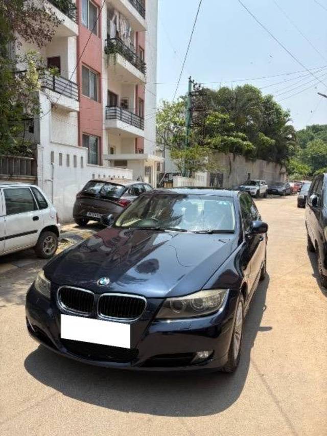 https://images10.gaadi.com/usedcar_image/4548538/original/processed_e0c8bfe9-dbd3-4932-9863-15a61217a305.jpeg?imwidth=6402