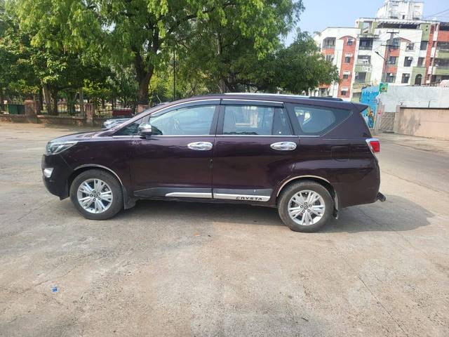 https://images10.gaadi.com/usedcar_image/4548563/original/processed_a40ee75b3c16da7a8f557ca7c713cd45.jpg?imwidth=6402