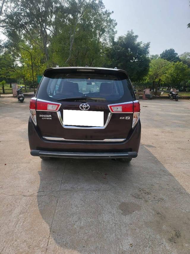 https://images10.gaadi.com/usedcar_image/4548563/original/processed_d2bd1f9386674956297fff5fab96d017.jpg?imwidth=6401
