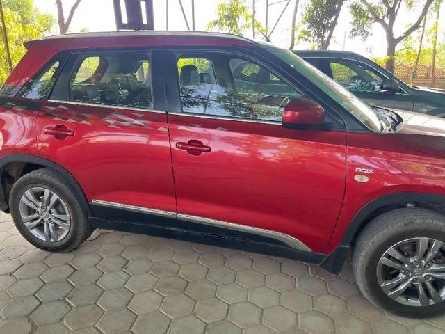 https://images10.gaadi.com/usedcar_image/4548572/original/processed_3a198362-4836-42d4-a69f-007266416830.jpg?imwidth=6400