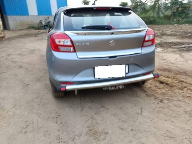 https://images10.gaadi.com/usedcar_image/4548573/original/processed_27583319-4c45-4ba6-8e9c-709b75acd227.jpg?imwidth=6401