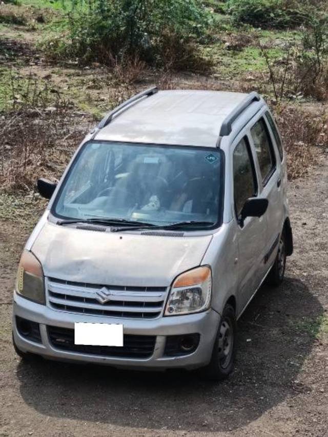 https://images10.gaadi.com/usedcar_image/4548591/original/processed_5b5f421f-9e94-43bd-9e44-4416a3c98f28.jpg?imwidth=6400