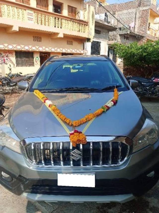https://images10.gaadi.com/usedcar_image/4548607/original/processed_3643a8ef-1c09-45b9-a58b-8770e0b87b62.jpeg?imwidth=6400
