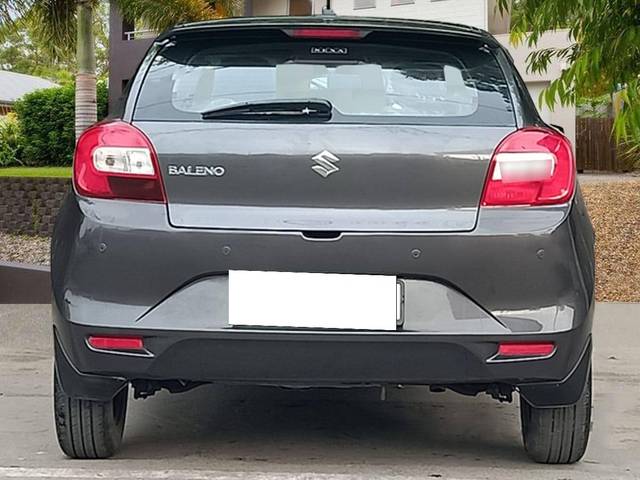 https://images10.gaadi.com/usedcar_image/4548626/original/processed_22b398a0774c26f2aa8fcb97d045a0e0.jpg?imwidth=6402
