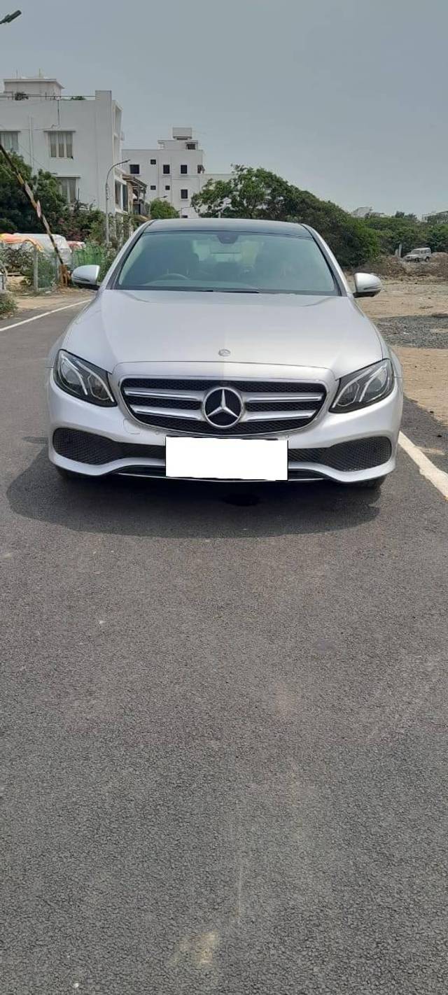 https://images10.gaadi.com/usedcar_image/4548638/original/processed_505293a8cb8be024d0acf60617ea4c62.jpg?imwidth=6400