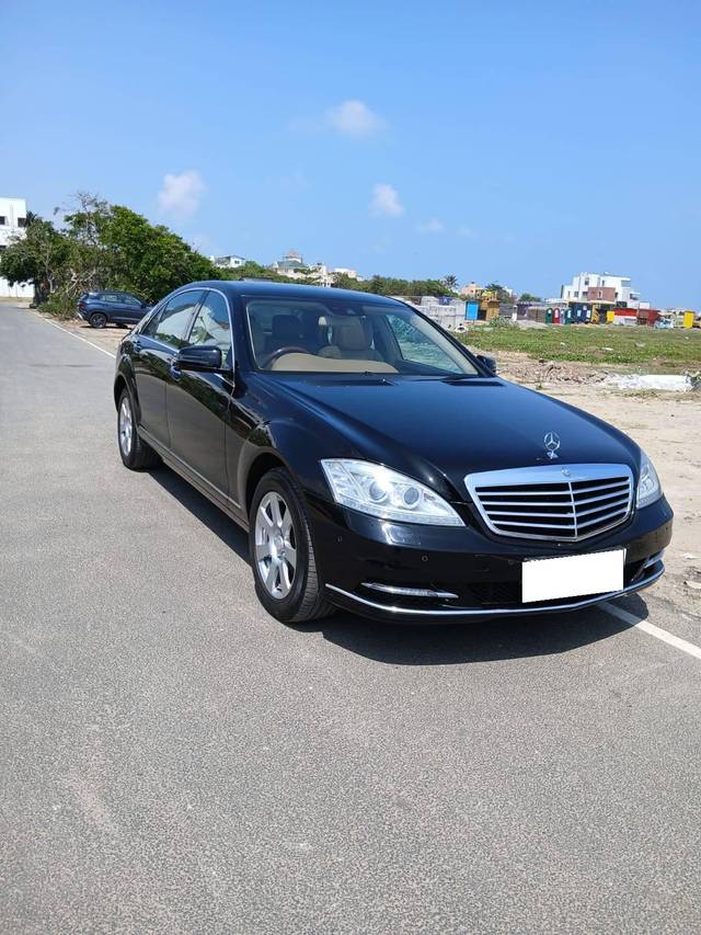 https://images10.gaadi.com/usedcar_image/4548649/original/processed_14fd83b120b218c5539494a2a3cefe05.jpg?imwidth=6400
