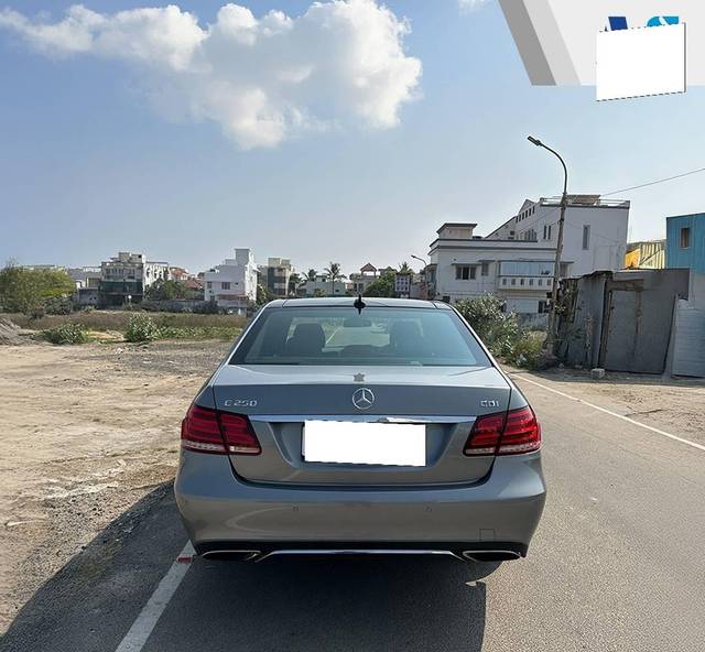https://images10.gaadi.com/usedcar_image/4548652/original/processed_a5addcf6deacd26984c70514ff262e96.jpg?imwidth=6401