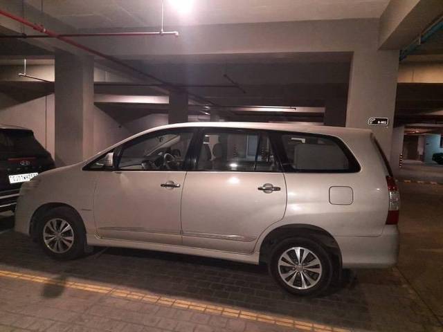 https://images10.gaadi.com/usedcar_image/4548654/original/processed_processed_7e091635-7184-4736-ad2e-c26201ed468c.jpeg?imwidth=6400