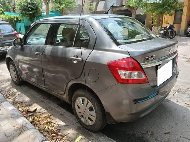 https://images10.gaadi.com/usedcar_image/4548656/original/processed_0da5f545-c75d-4118-bc38-662d44c2c7d7.jpg?imwidth=6402