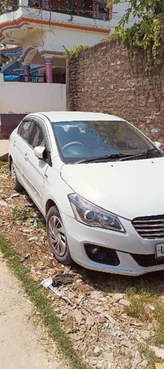 https://images10.gaadi.com/usedcar_image/4548660/original/processed_12ed0162-0327-491f-874d-e46cb7ed9bee.jpg?imwidth=6400