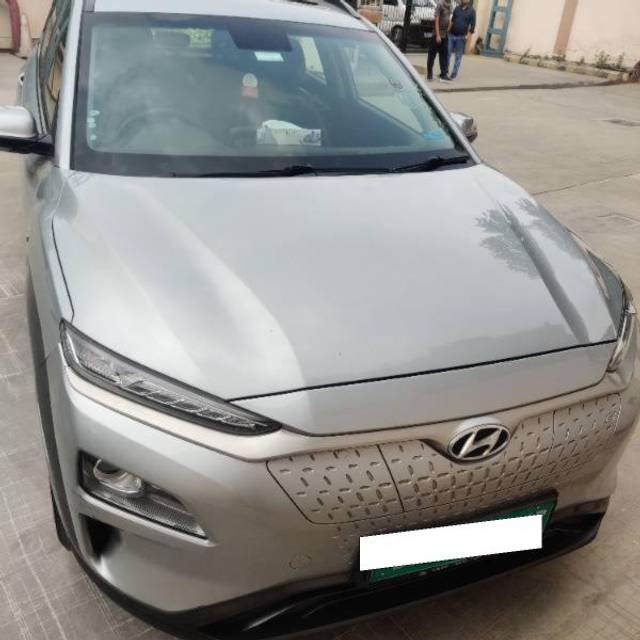 https://images10.gaadi.com/usedcar_image/4548676/original/processed_c3825a30-98a6-4c1e-a821-c407a1da354f.jpg?imwidth=6400