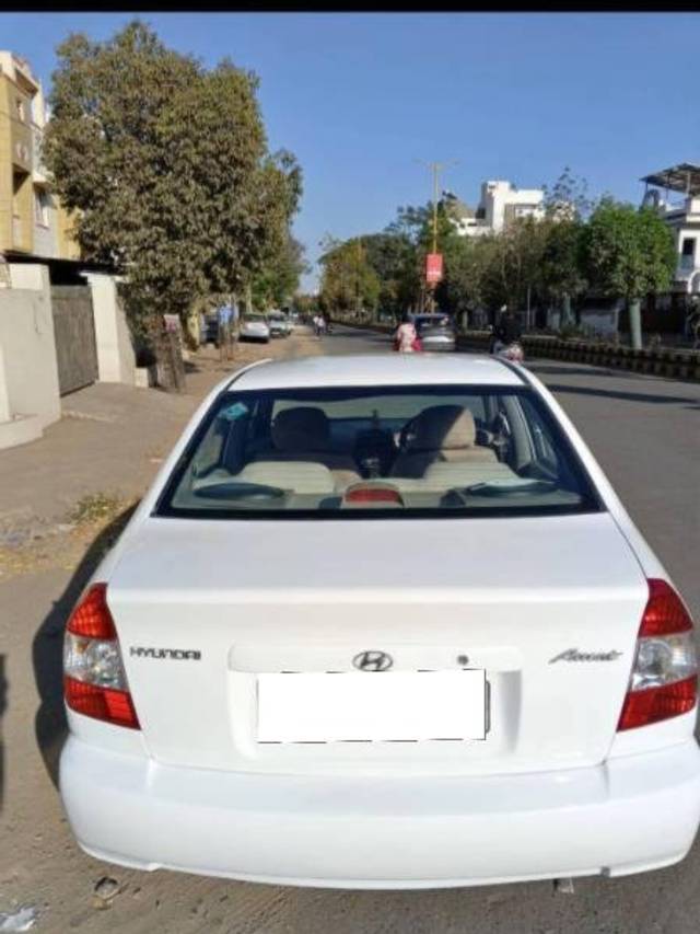 https://images10.gaadi.com/usedcar_image/4548689/original/processed_79bd6117-63fe-4e72-b82c-7743d5b5aea6.jpg?imwidth=6400