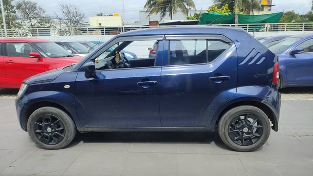https://images10.gaadi.com/usedcar_image/4548702/original/ec904e0b7e294fb4a95d8b6763c03e47.jpg?imwidth=6402